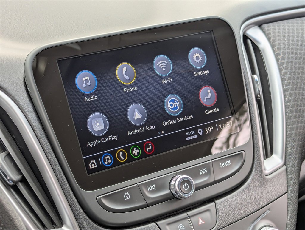 Used 2025 Chevrolet Malibu LT image 18