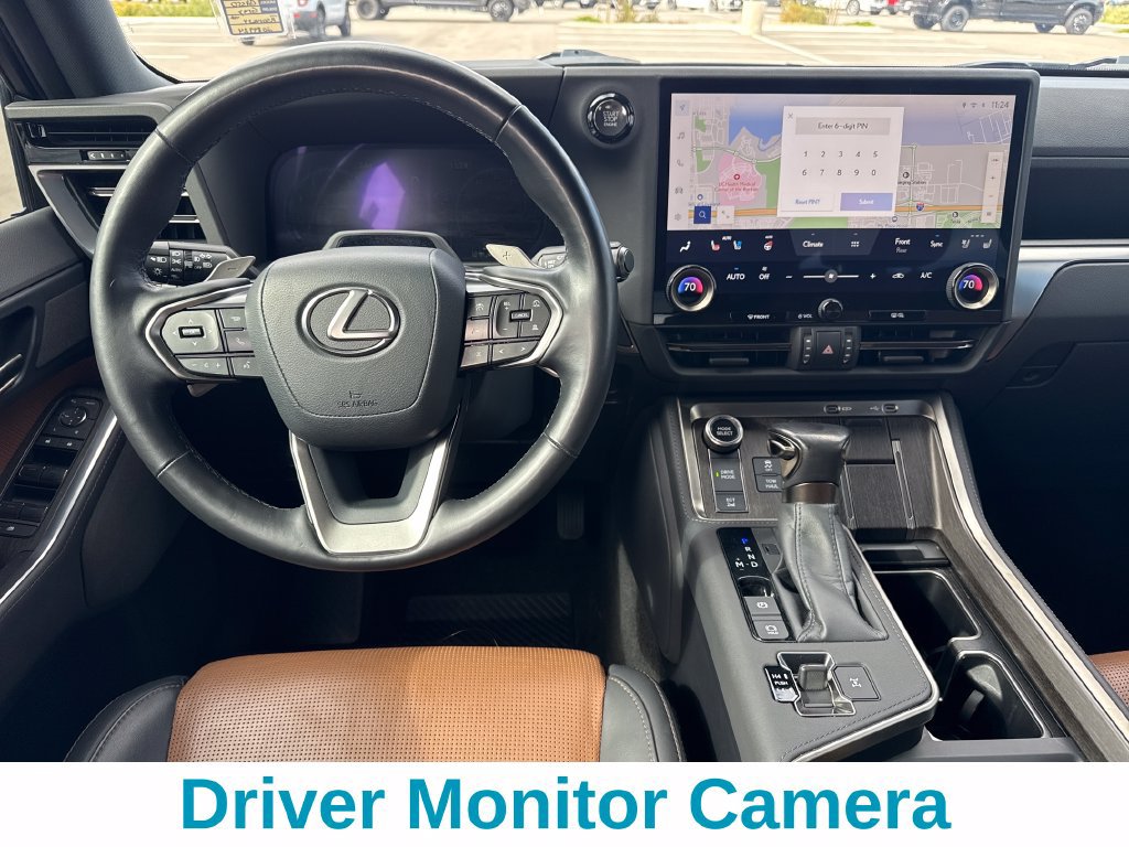 Used 2024 Lexus GX 550 w/ Cold Area Package AWD/4WD image 10