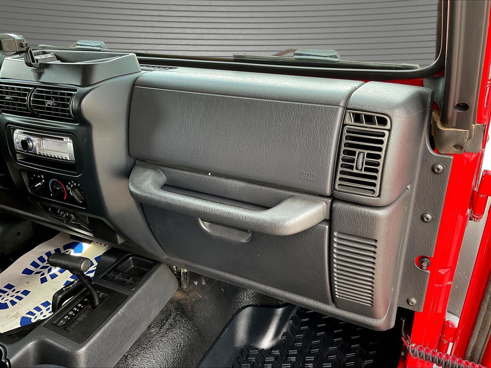 Used 2003 Jeep Wrangler SE AWD/4WD image 16