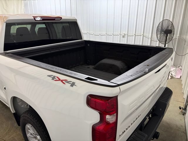 Used 2023 Chevrolet Silverado 1500 W/T w/ WT Value Package AWD/4WD image 6