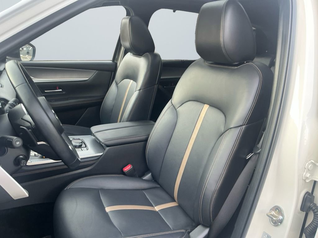 Used 2025 MAZDA CX-70 3.3 Turbo S w/ Premium Package image 9