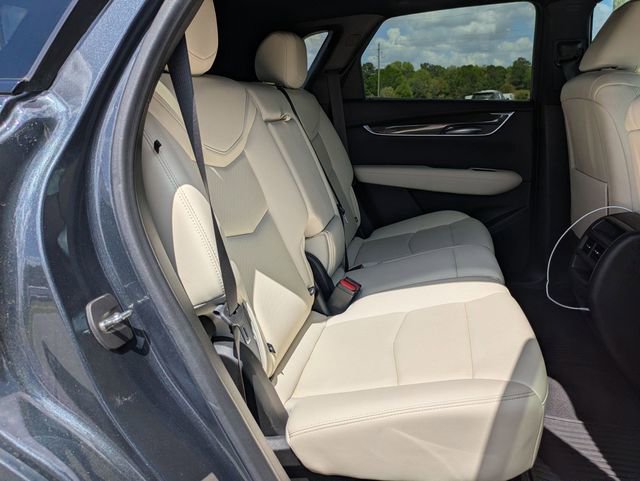 Used 2022 Cadillac XT5 Sportv image 32