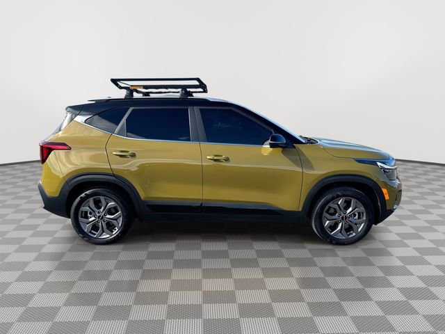 Used 2024 Kia Seltos S AWD/4WD image 11
