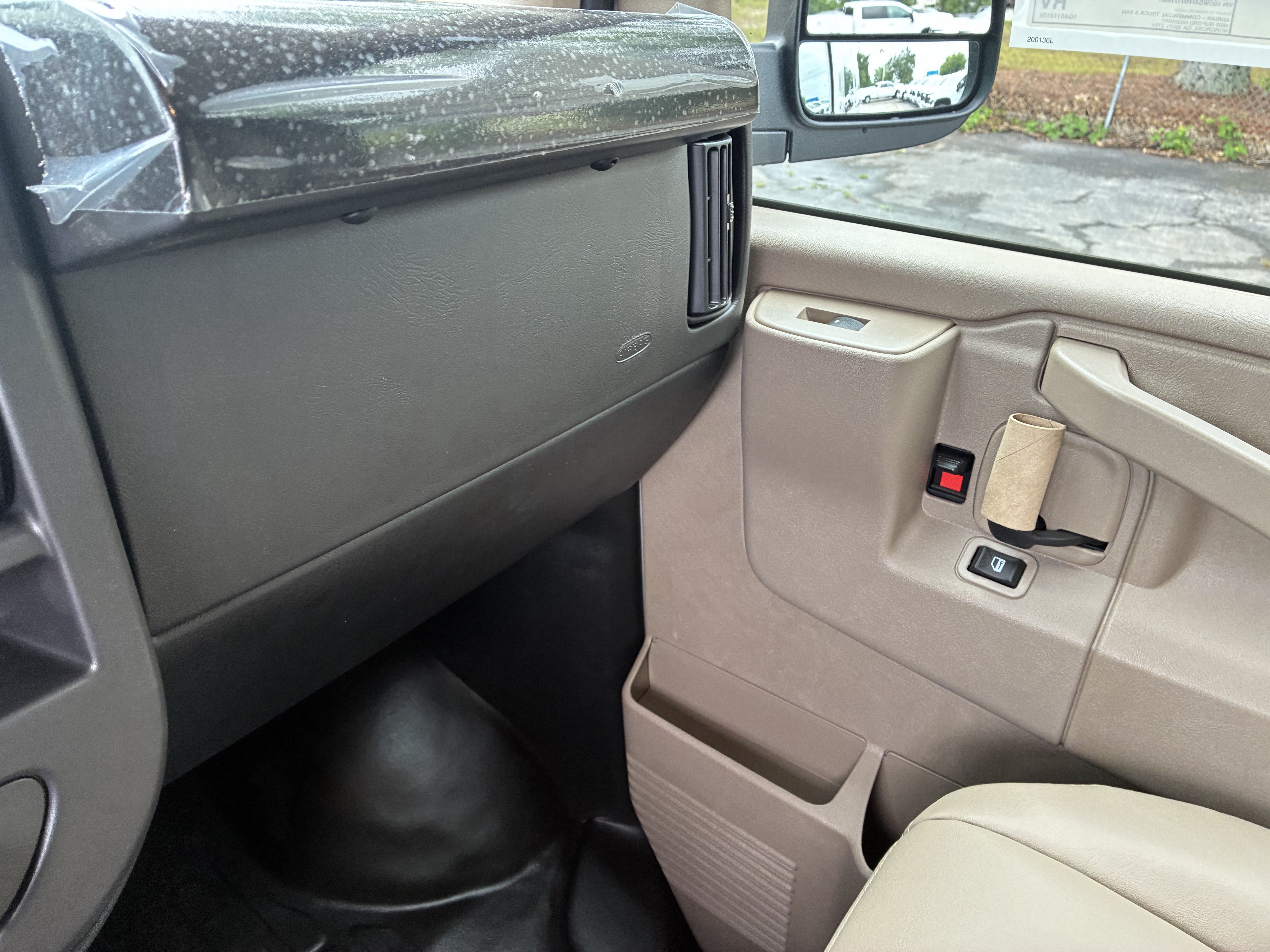 New 2026 Chevrolet Express 2500 w/ Driver Convenience Package RWD image 36