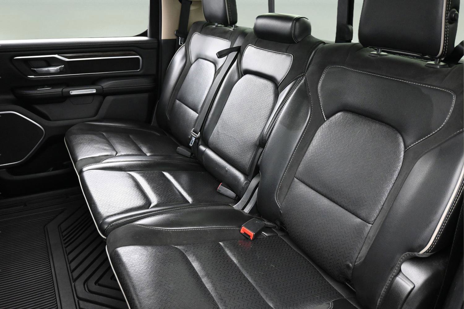 Used 2019 RAM 1500 Laramie image 18