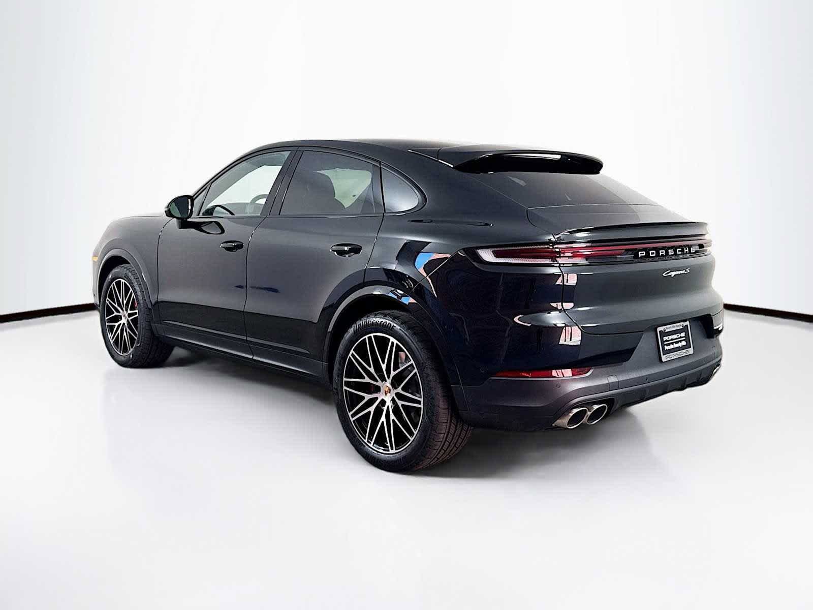 New 2026 Porsche Cayenne S AWD/4WD image 3