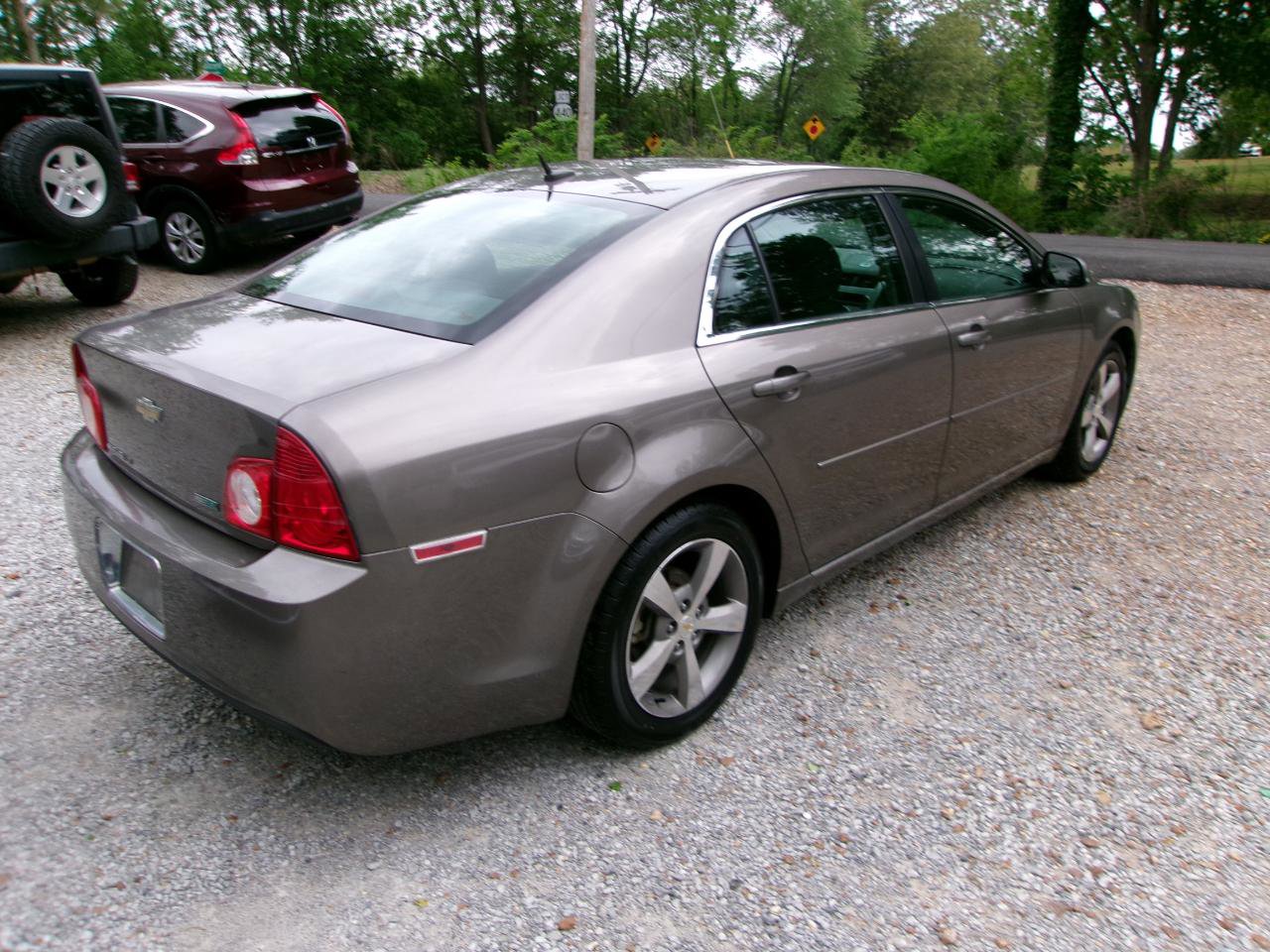 Used 2011 Chevrolet Malibu LT FWD image 16