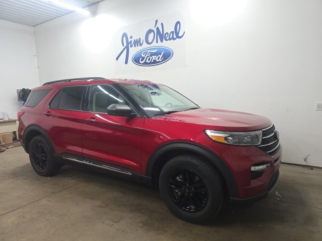 Used 2023 Ford Explorer XLT w/ Equipment Group 202A image 1