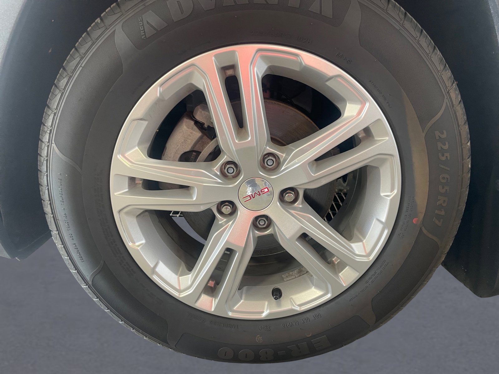Used 2021 GMC Terrain SLE w/ Driver Convenience Package FWD image 14