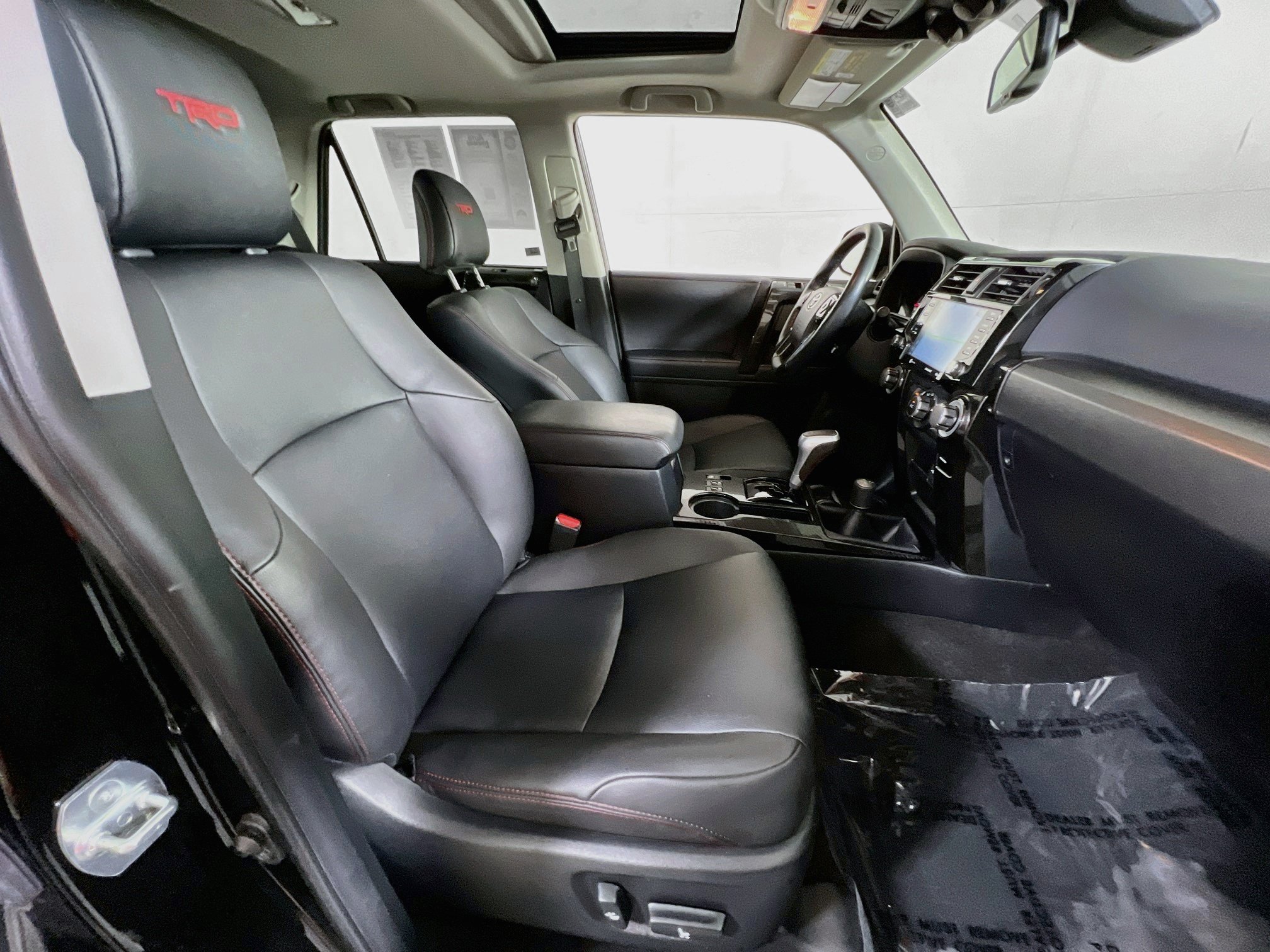 Used 2024 Toyota 4Runner TRD Off-Road Premium w/ Moonroof Package AWD/4WD image 28