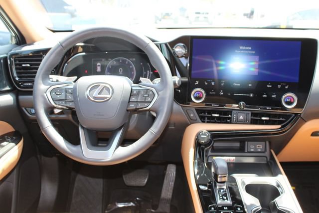 Certified 2025 Lexus NX 350 AWD w/ Accessory Package (2T) image 14