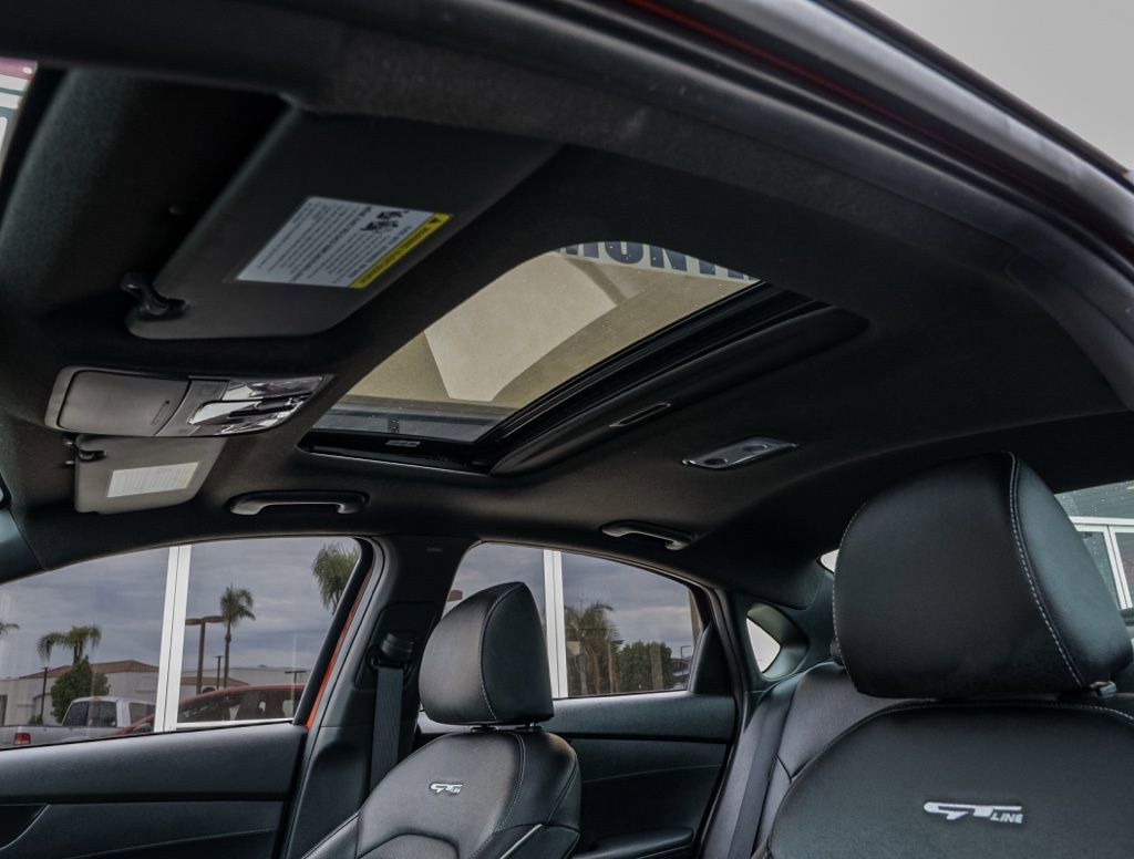 Used 2024 Kia Forte GT-Line w/ GT-Line Premium Package image 19