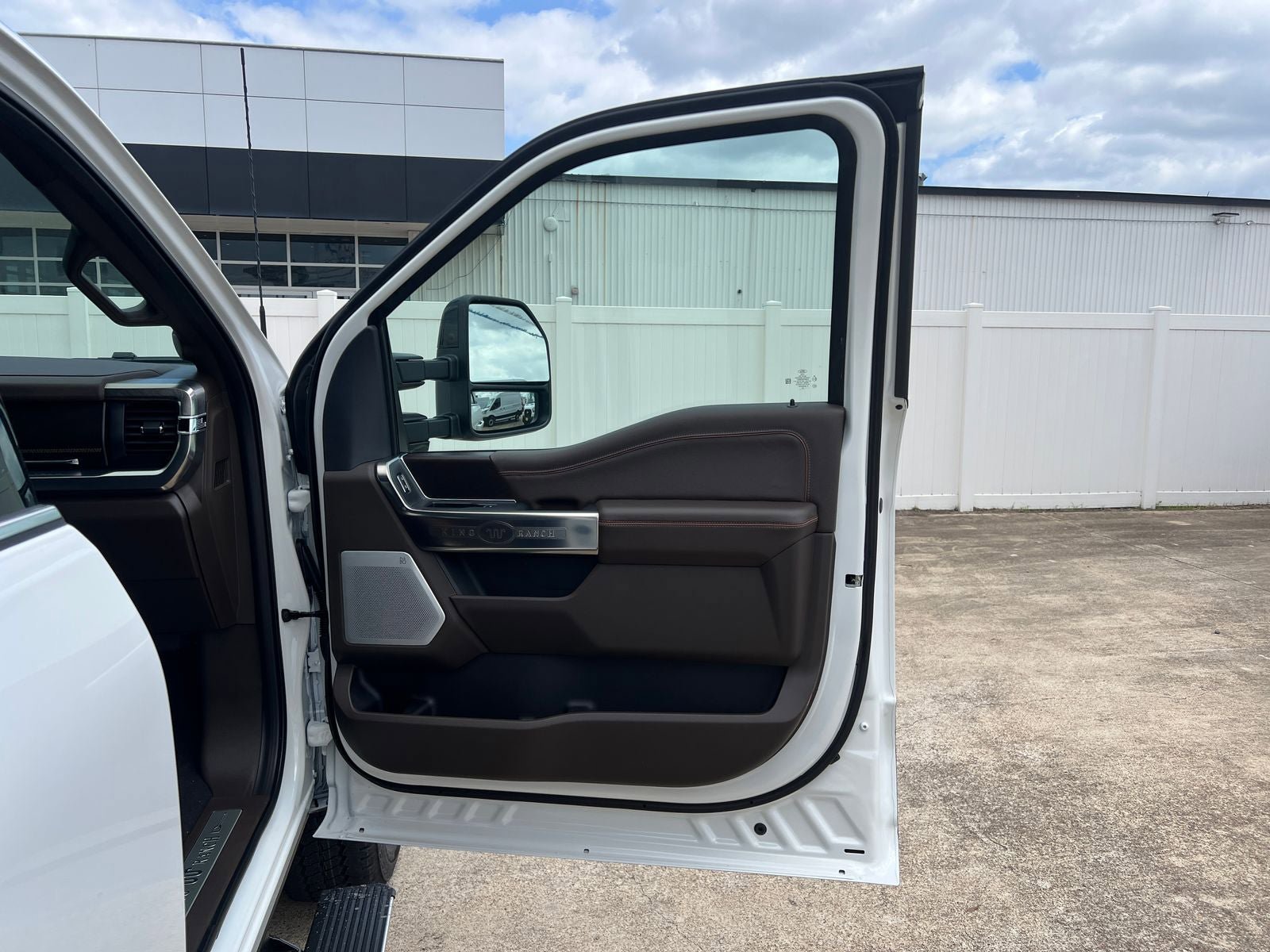 New 2026 Ford F250 4x4 Crew Cab Super Duty image 10