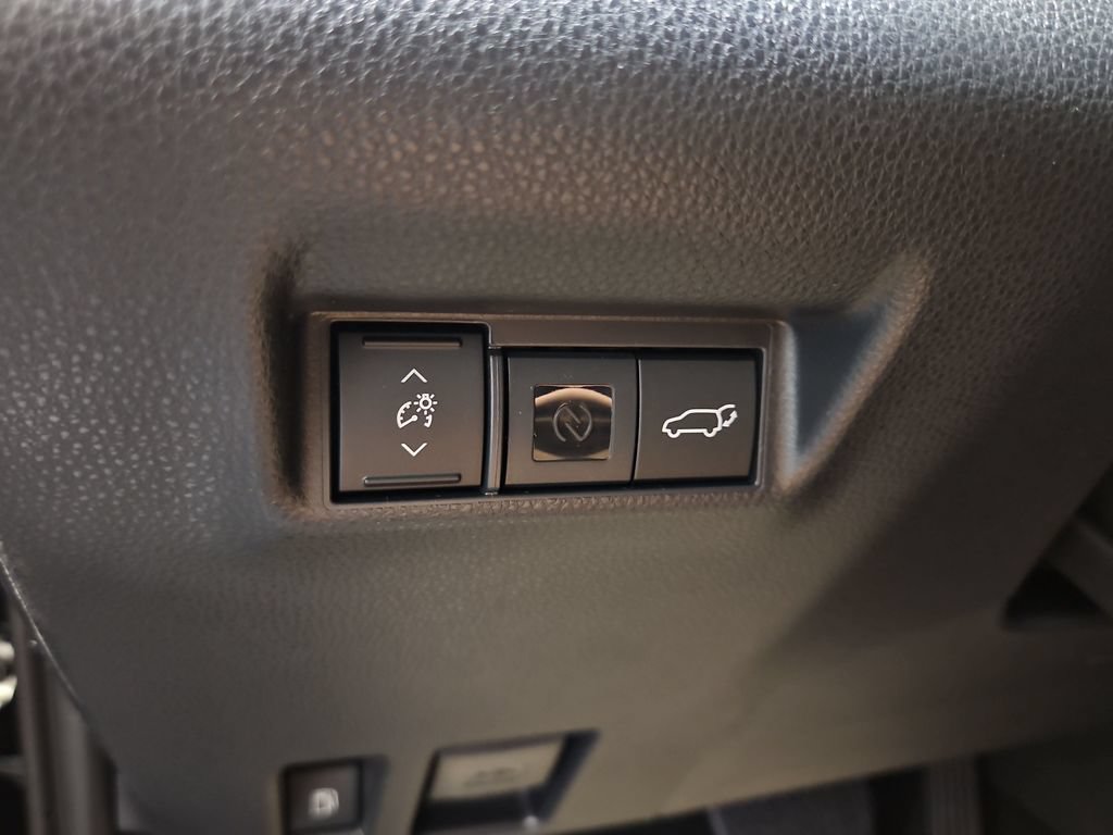 New 2026 Toyota RAV4 XSE AWD/4WD image 44