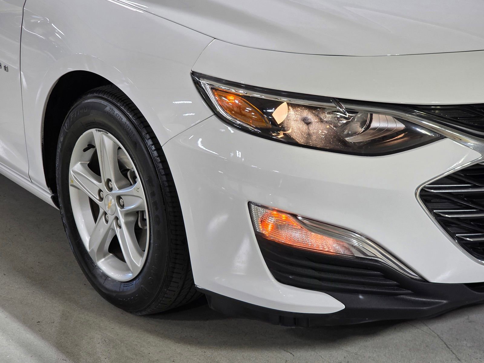 Used 2022 Chevrolet Malibu LS FWD image 10
