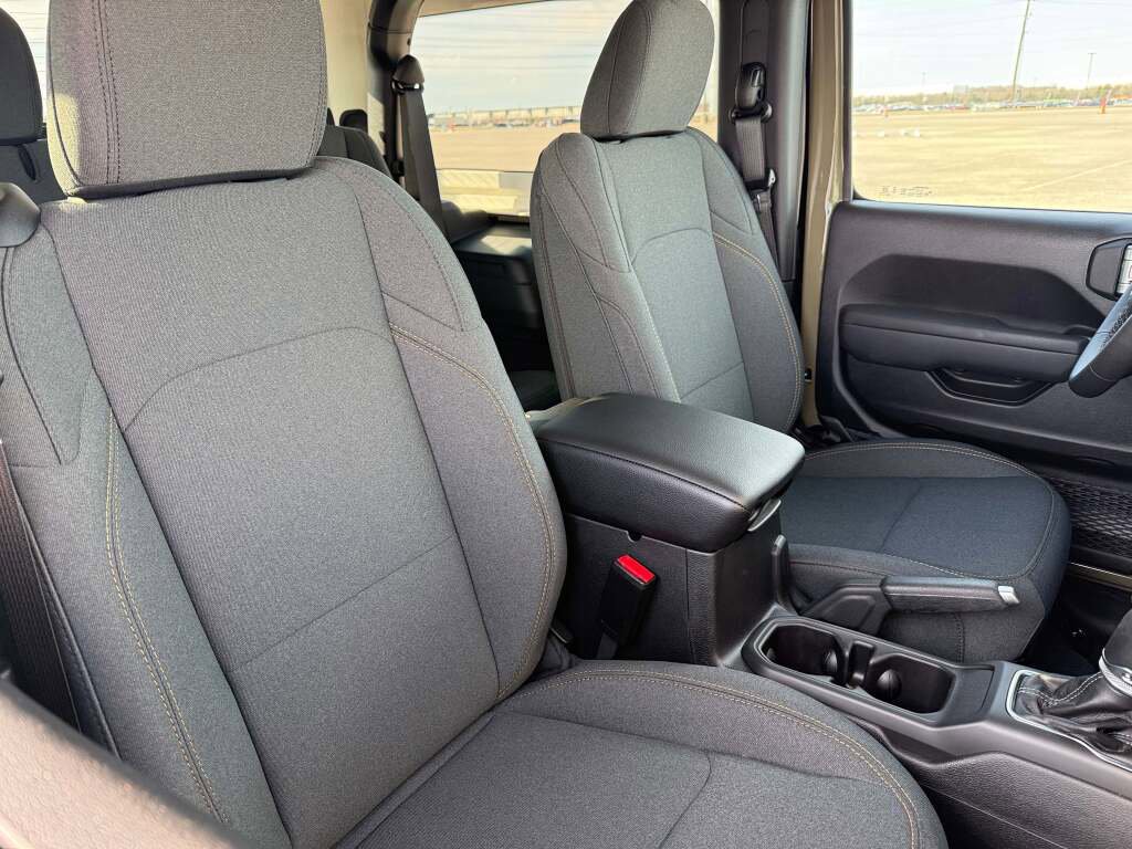 New 2026 Jeep Wrangler Sport S image 24