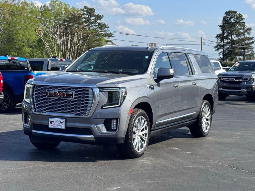 Used 2022 GMC Yukon XL Denali w/ Denali Premium Package video 2