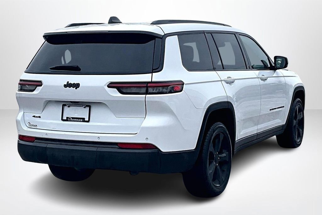 Used 2023 Jeep Grand Cherokee L Laredo image 5