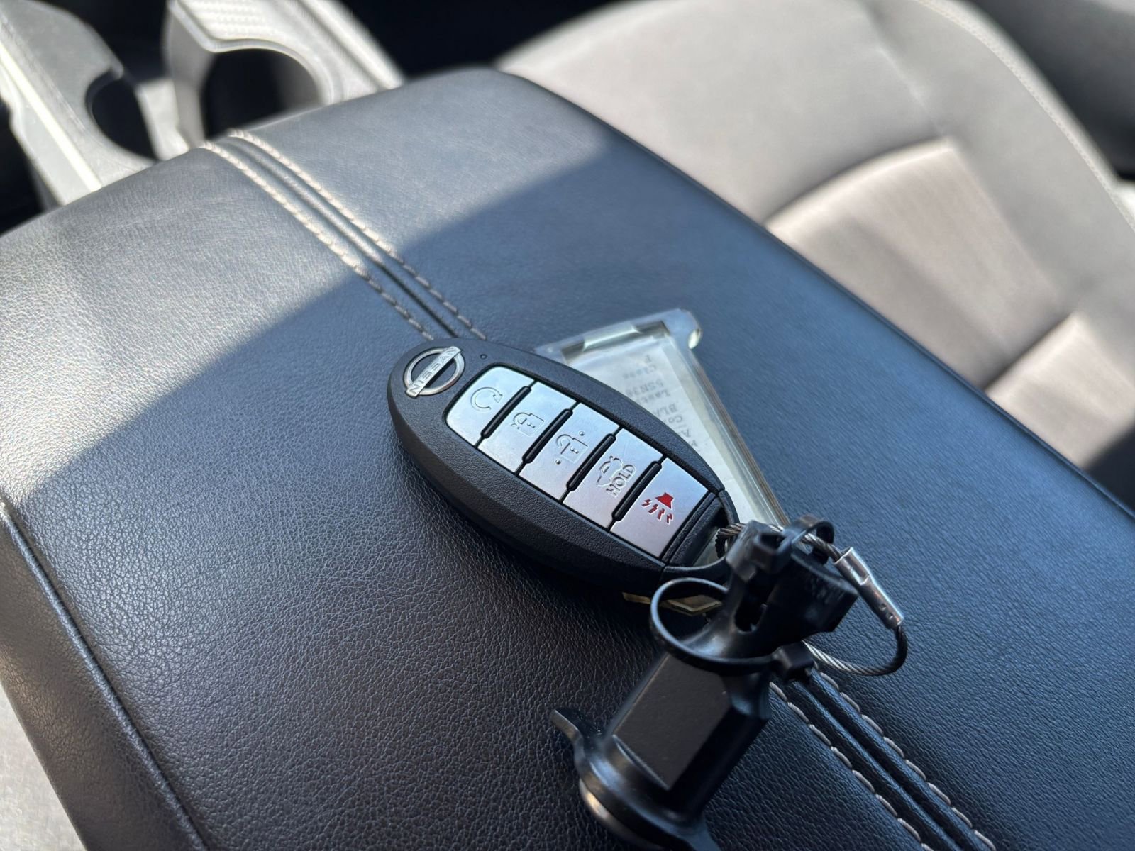 Used 2025 Nissan Altima 2.5 SV FWD image 21