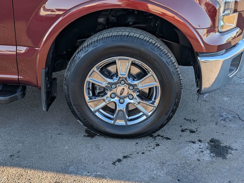 Used 2016 Ford F150 Lariat image 16