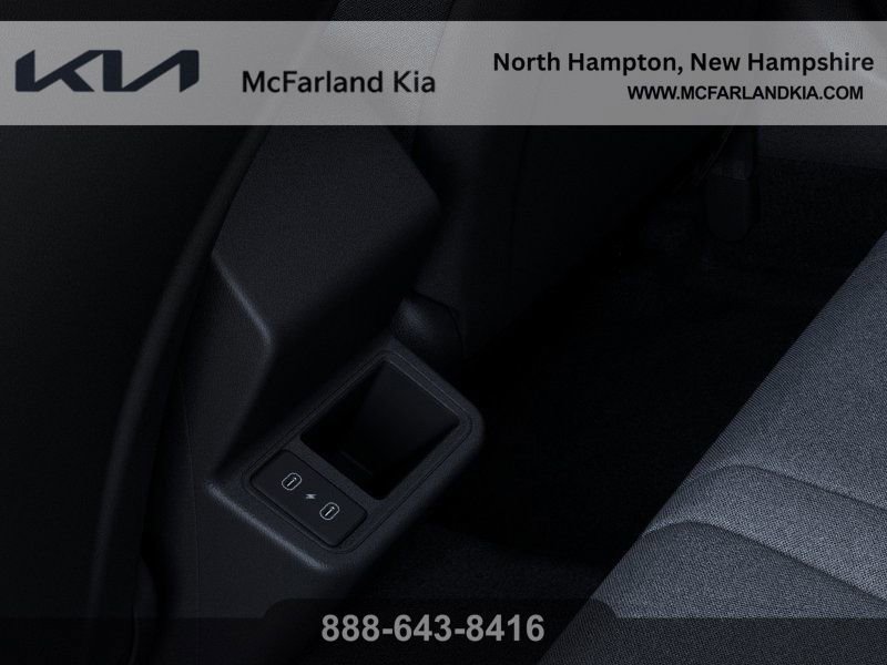 New 2025 Kia K4 LXS image 28