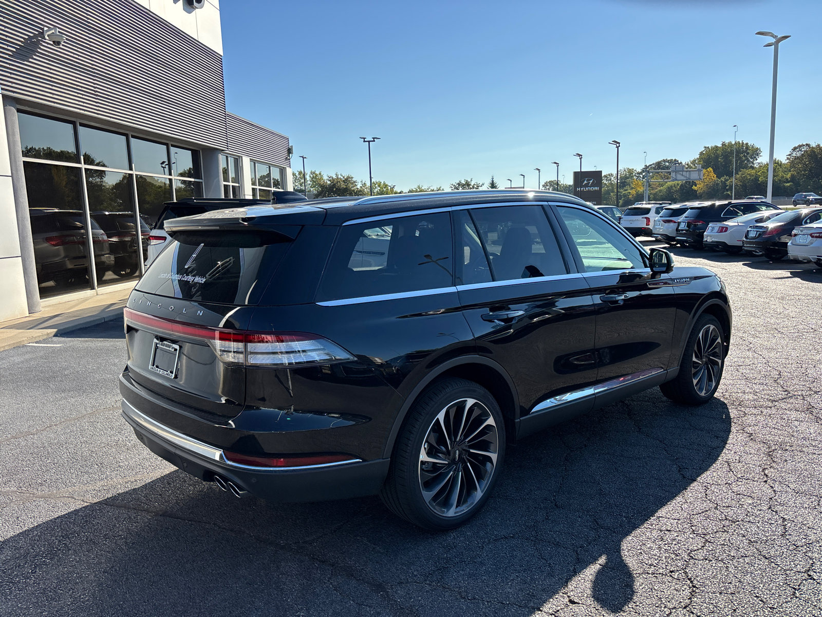 New 2025 Lincoln Aviator Reserve w/ Illumination Package image 7