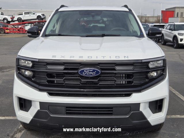 New 2026 Ford Expedition Active RWD image 14