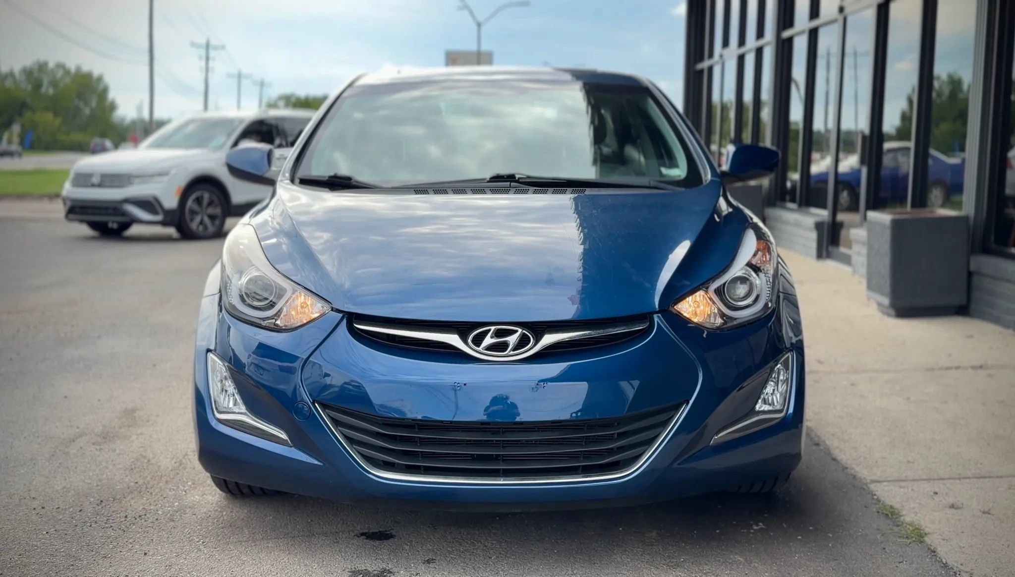 Used 2015 Hyundai Elantra SE w/ Option Group 03 FWD image 6