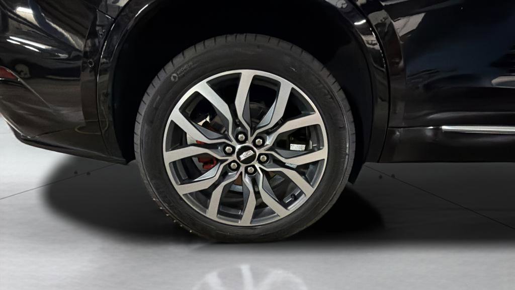 Used 2022 Cadillac XT6 Sport w/ Platinum Package image 25