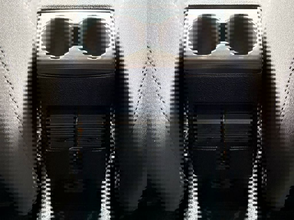 Used 2010 Ford Explorer Sport Trac XLT image 13