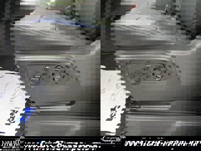 Certified 2025 GMC Sierra 1500 SLT w/ SLT Premium Package image 30