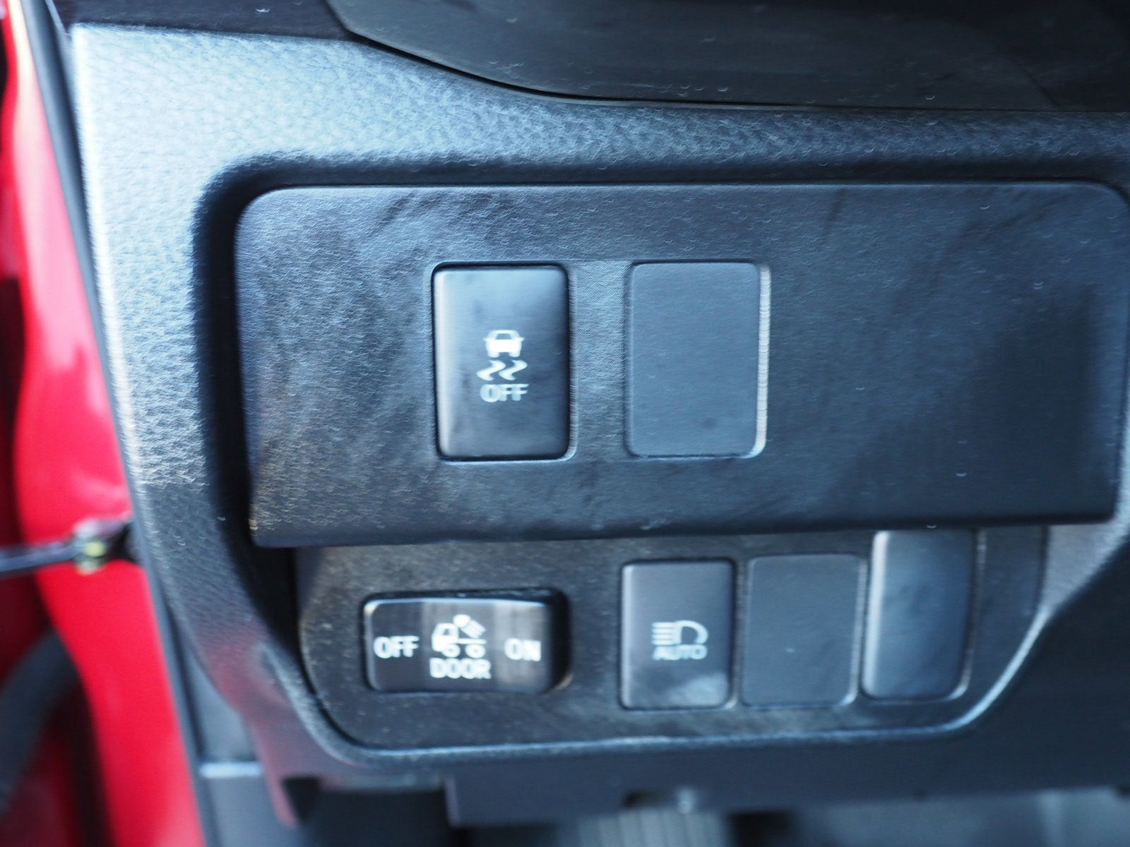 Used 2022 Toyota Tacoma SR image 17
