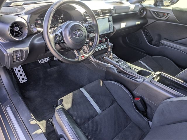 Used 2023 Toyota GR86 Premium image 12