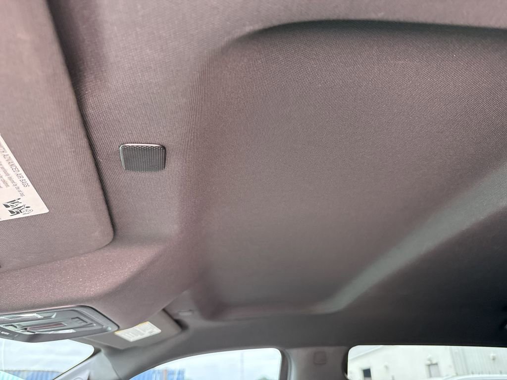 Certified 2021 GMC Sierra 1500 AT4 w/ AT4 Value Package image 25