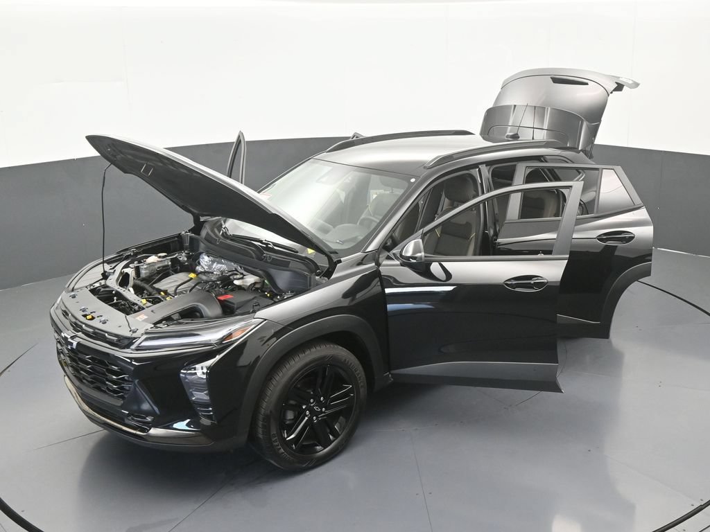 Used 2025 Chevrolet Trax ACTIV FWD image 62