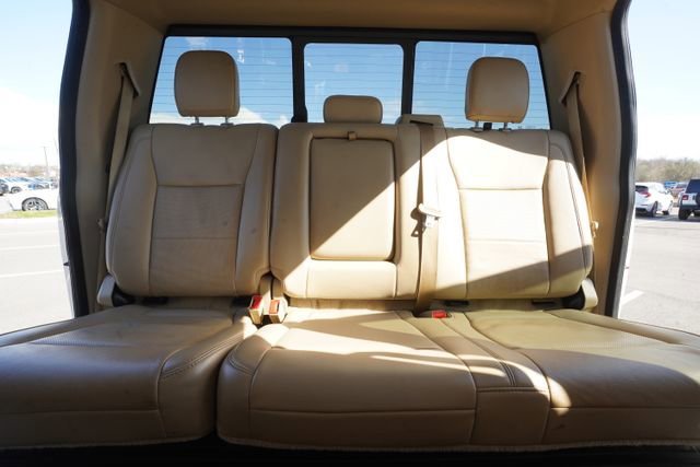 Used 2019 Ford F250 Lariat w/ Chrome Package image 32