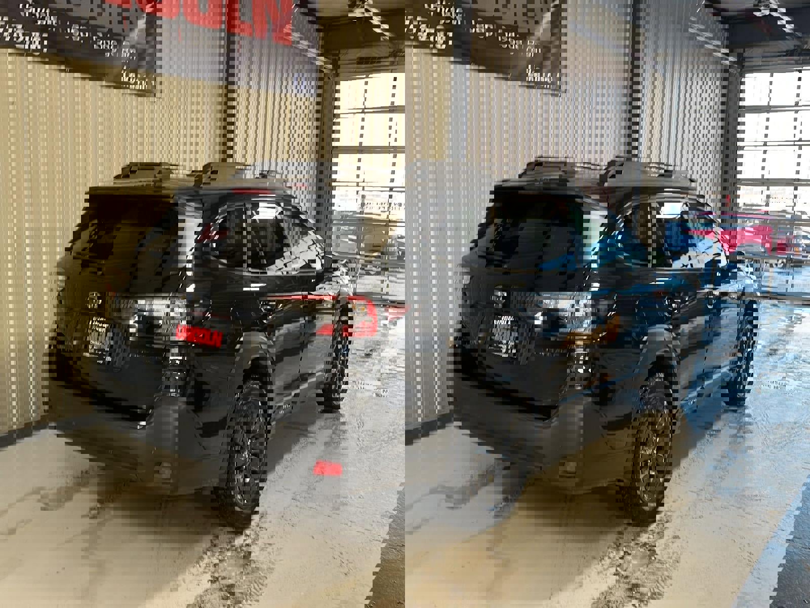 Used 2023 Subaru Outback Onyx Edition image 18