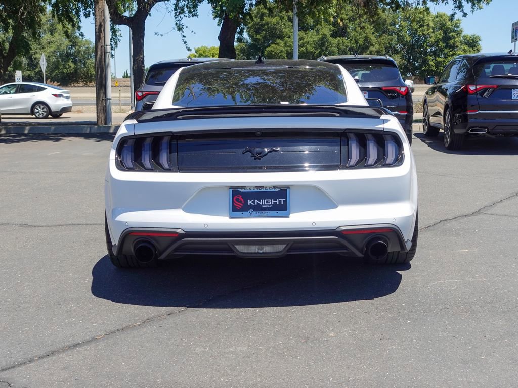 Used 2022 Ford Mustang Coupe w/ Equipment Group 101A RWD image 9