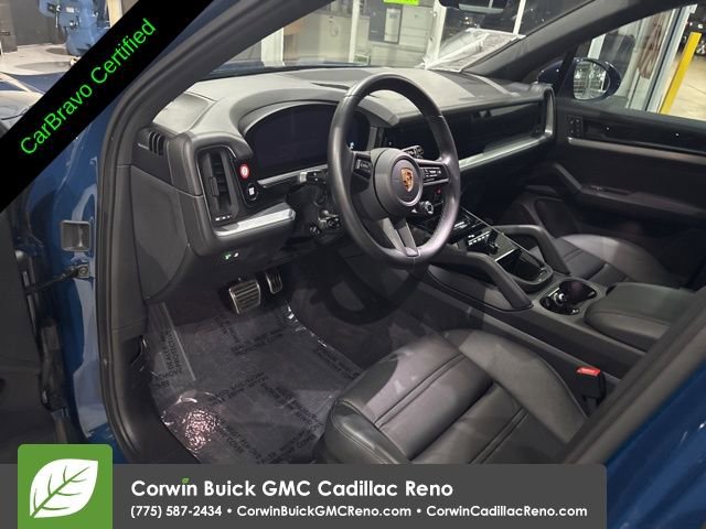 Used 2024 Porsche Cayenne S image 10