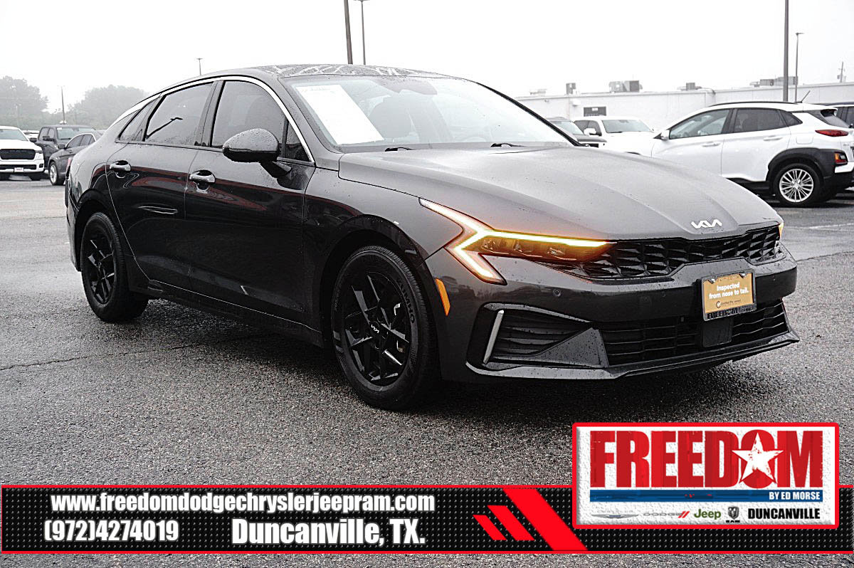 Used 2025 Kia K5 LXS FWD image 7