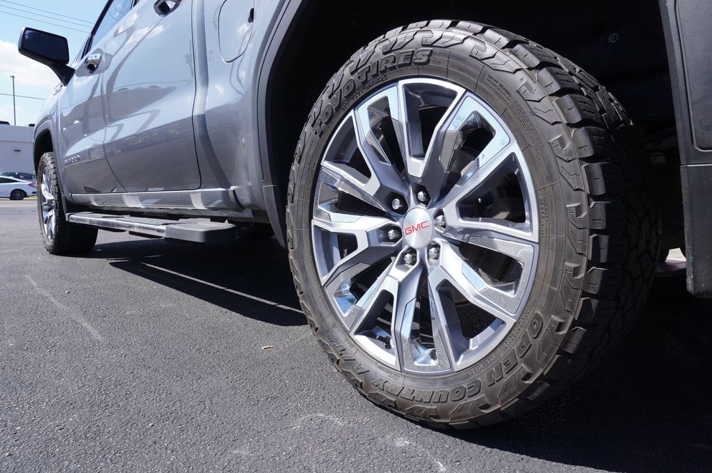 Used 2020 GMC Sierra 1500 SLE w/ SLE Value Package image 6