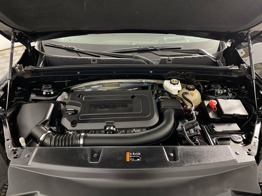 Certified 2024 Buick Envision Sport Touring AWD/4WD image 23