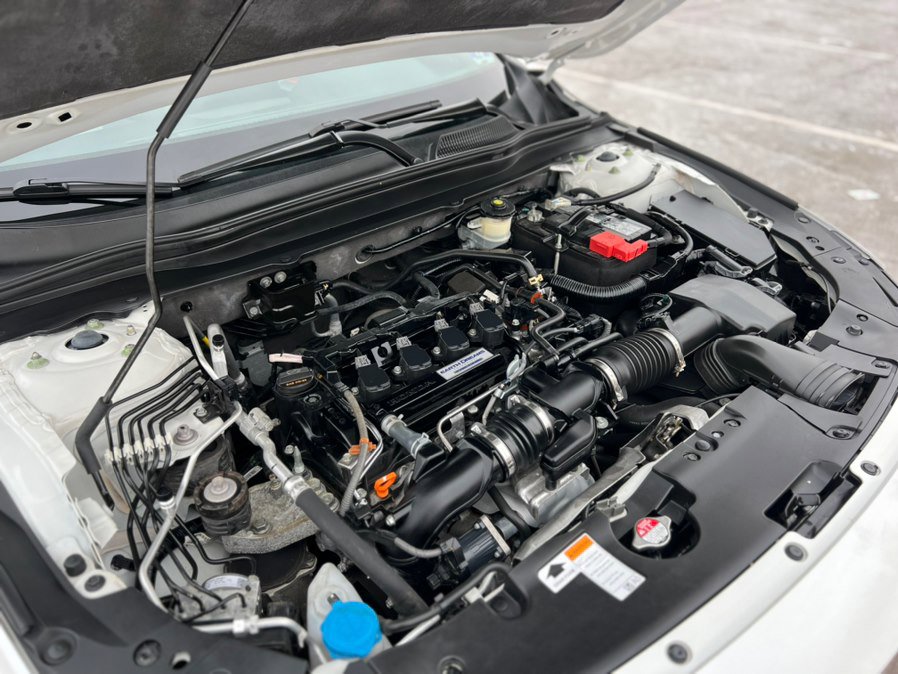 Used 2019 Honda Accord EX image 37