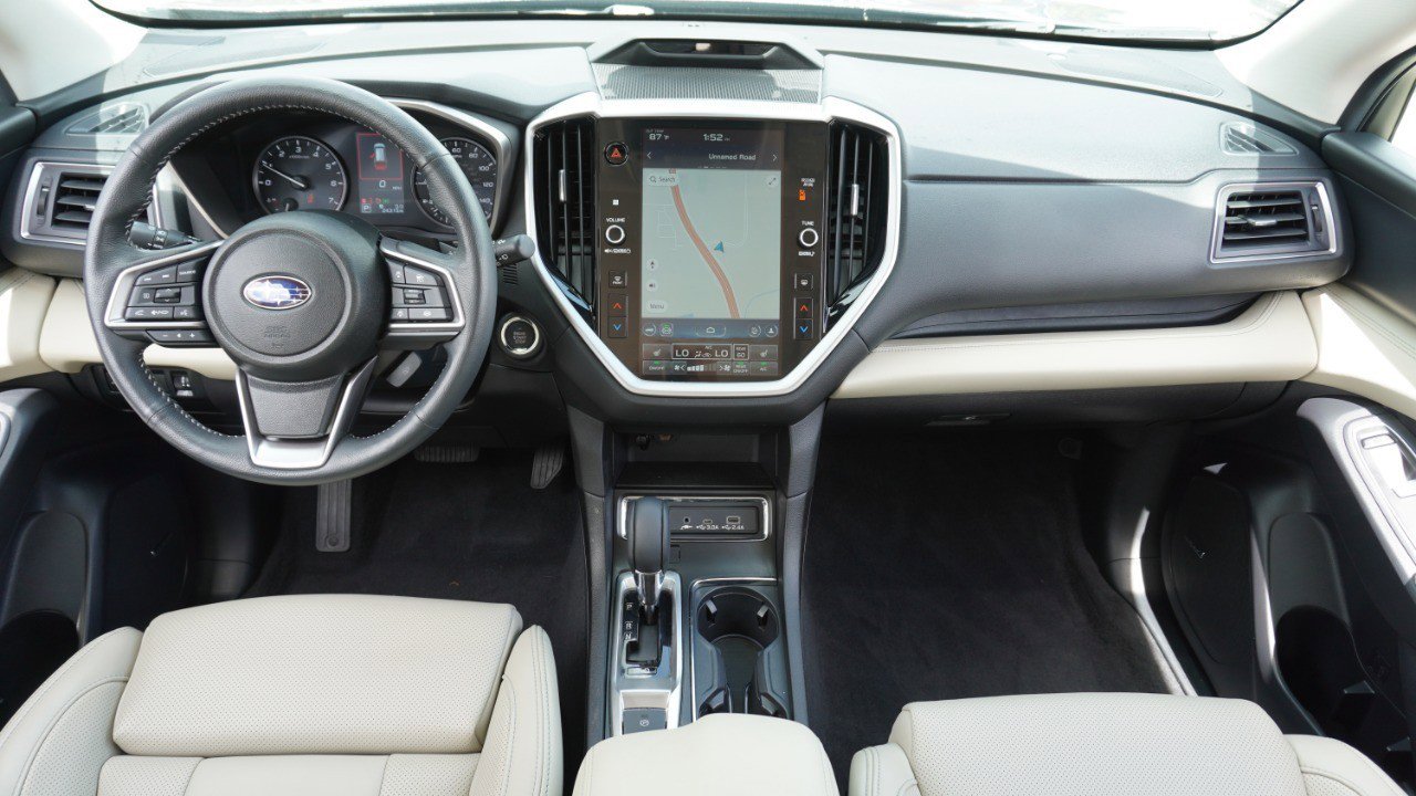 Used 2023 Subaru Ascent Limited w/ Technology Package AWD/4WD image 30