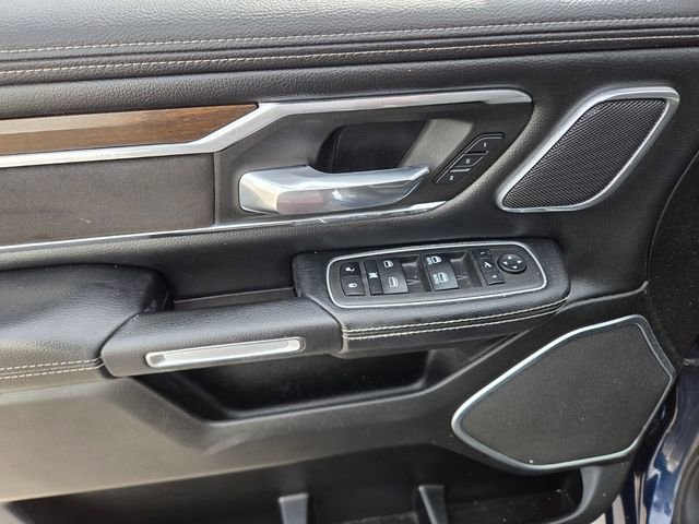Used 2022 RAM 1500 Laramie AWD/4WD image 17