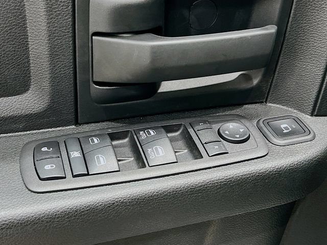 New 2024 RAM 2500 Tradesman w/ Chrome Appearance Group AWD/4WD image 17