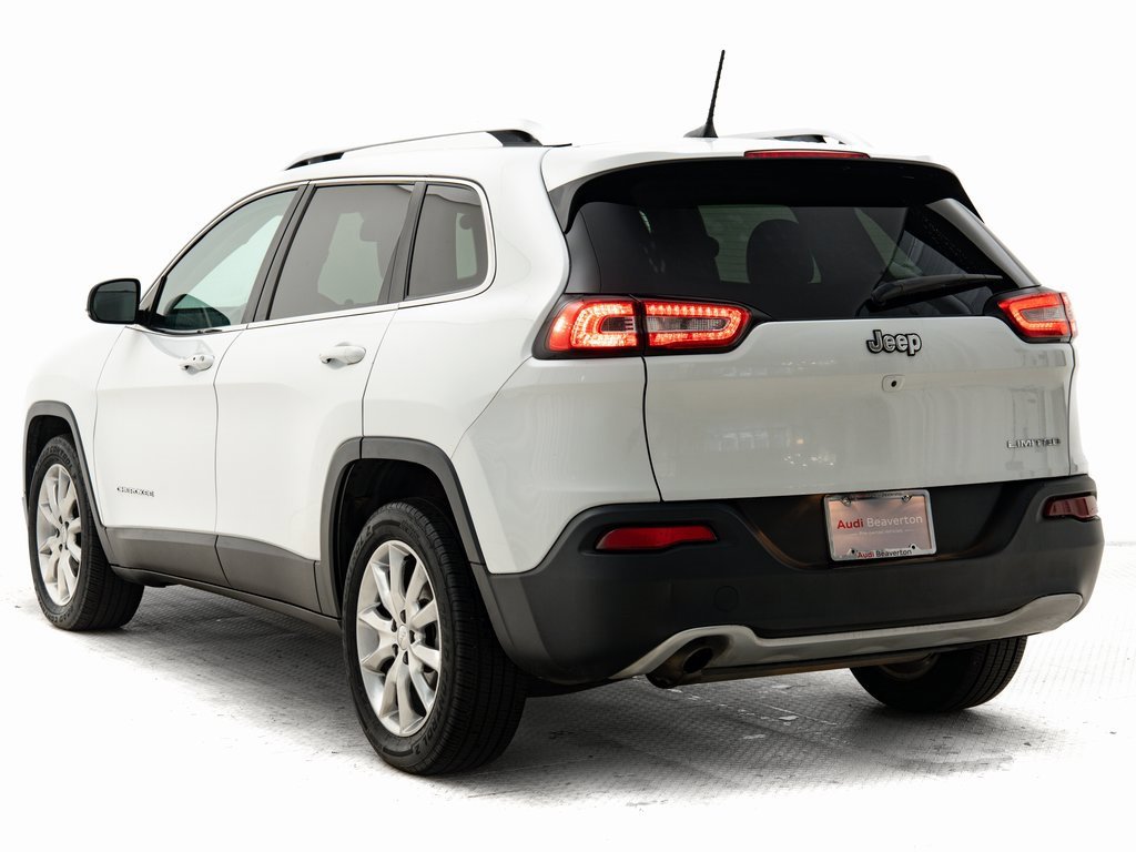 Used 2017 Jeep Cherokee Limited image 30