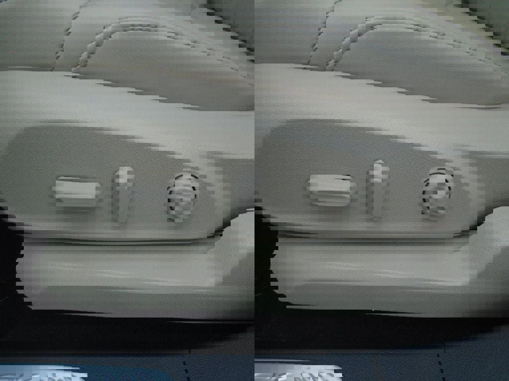 Used 2020 Buick Envision Preferred image 14