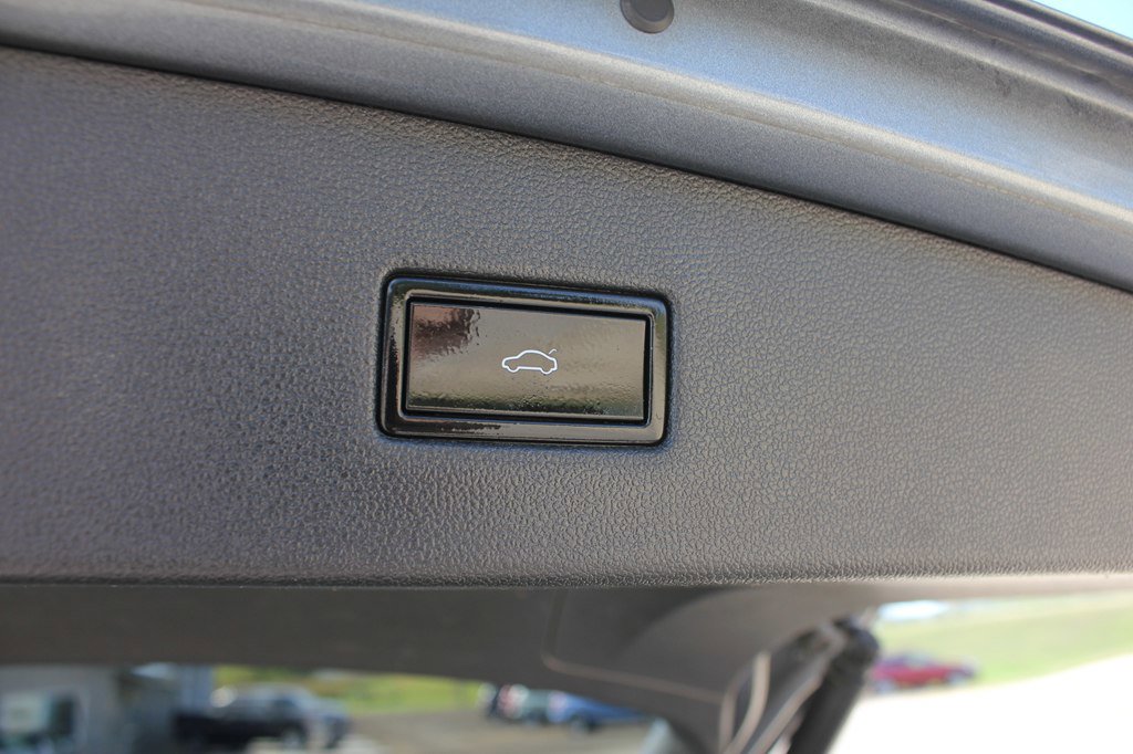 Used 2019 Volkswagen Tiguan S AWD/4WD image 39