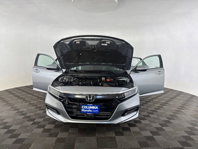 Used 2018 Honda Accord Touring image 14